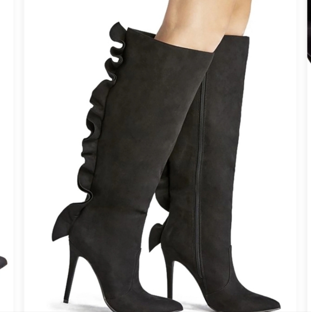 Norelle Knee High Heeled Black Boots